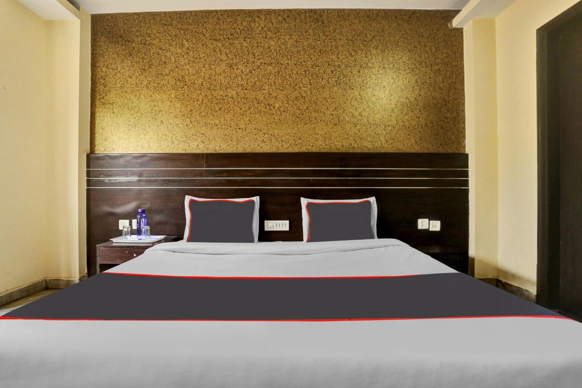 Hotel Platinum Sqs Key 구르가온 외부 사진